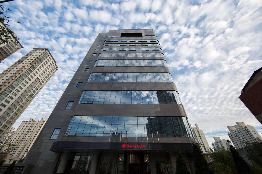 Ramada By Wyndham Seoul Sindorim Hotell Eksteriør bilde